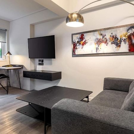 Brand-New , Delux Apt In Central Athens! Екстериор снимка